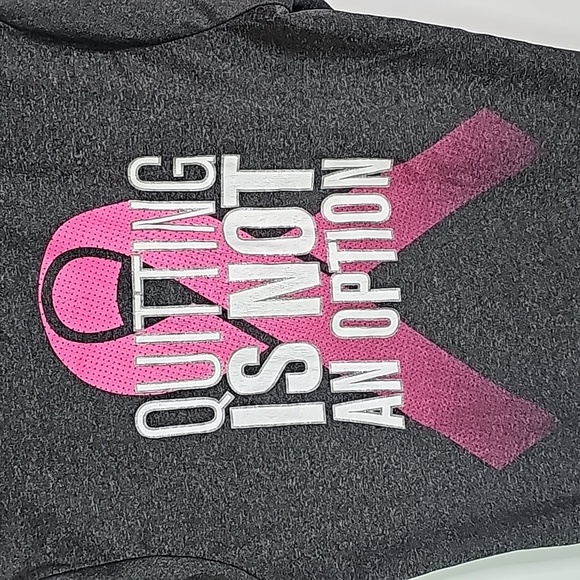 Under Armour medium heatgear gray and pink semi fitted athletic top - Picture 5 of 7